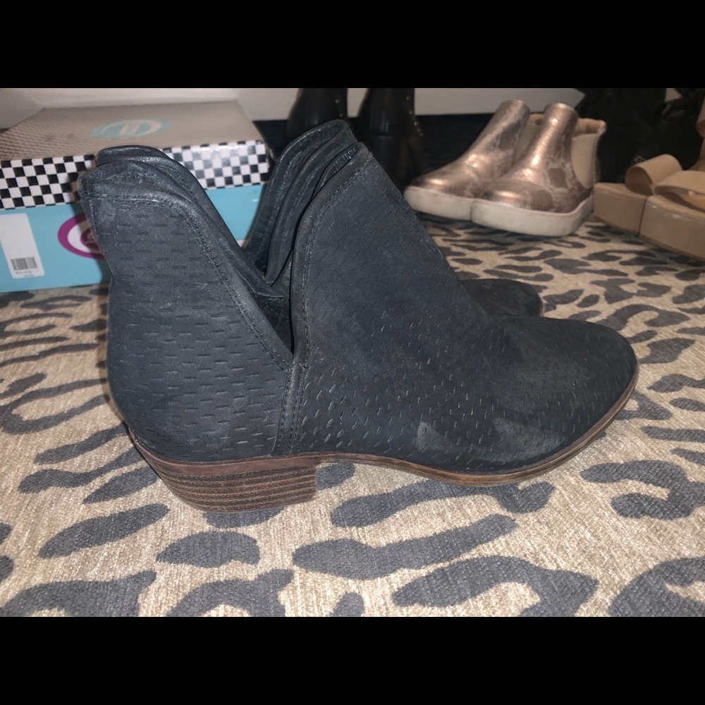 lucky brand booties